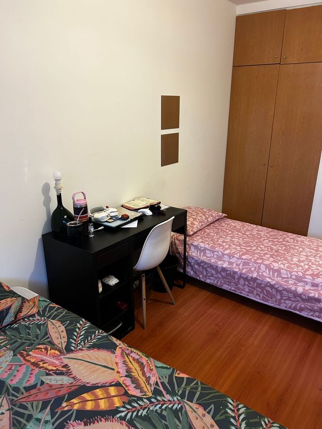 出租房间在Rua Padre Matos, 17