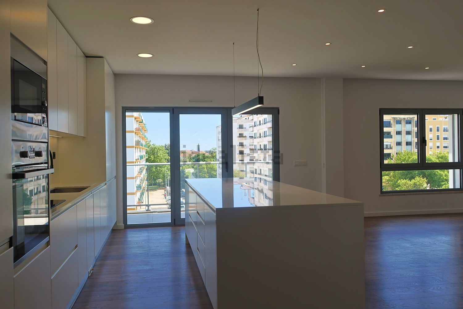 出租公寓 t3在Avenida Grupo de Forcados Amadores de Santarém, 16 - 厨房