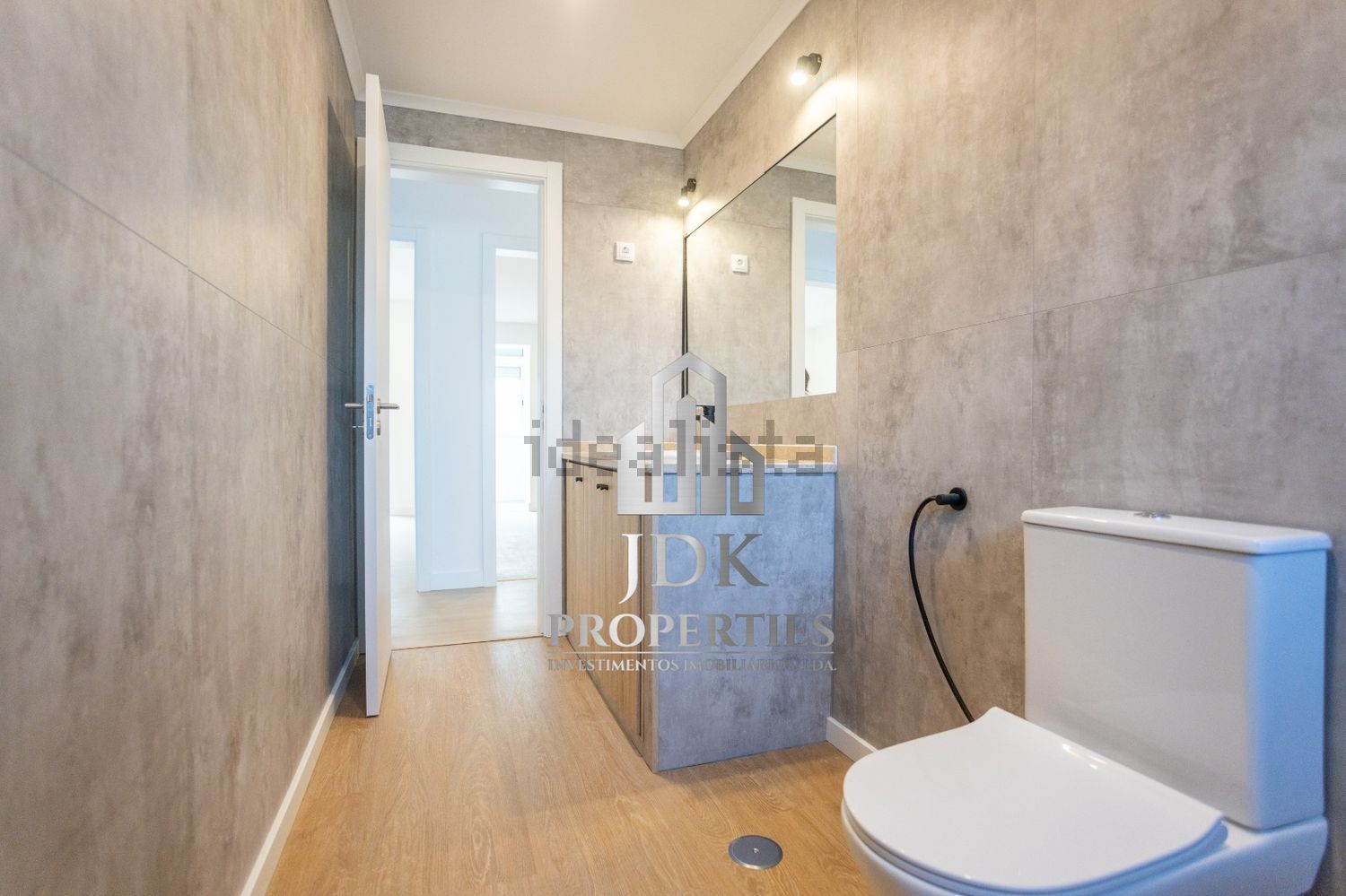 出租公寓 t2在Avenida Dom Afonso Henriques, 67 n - 卫生间