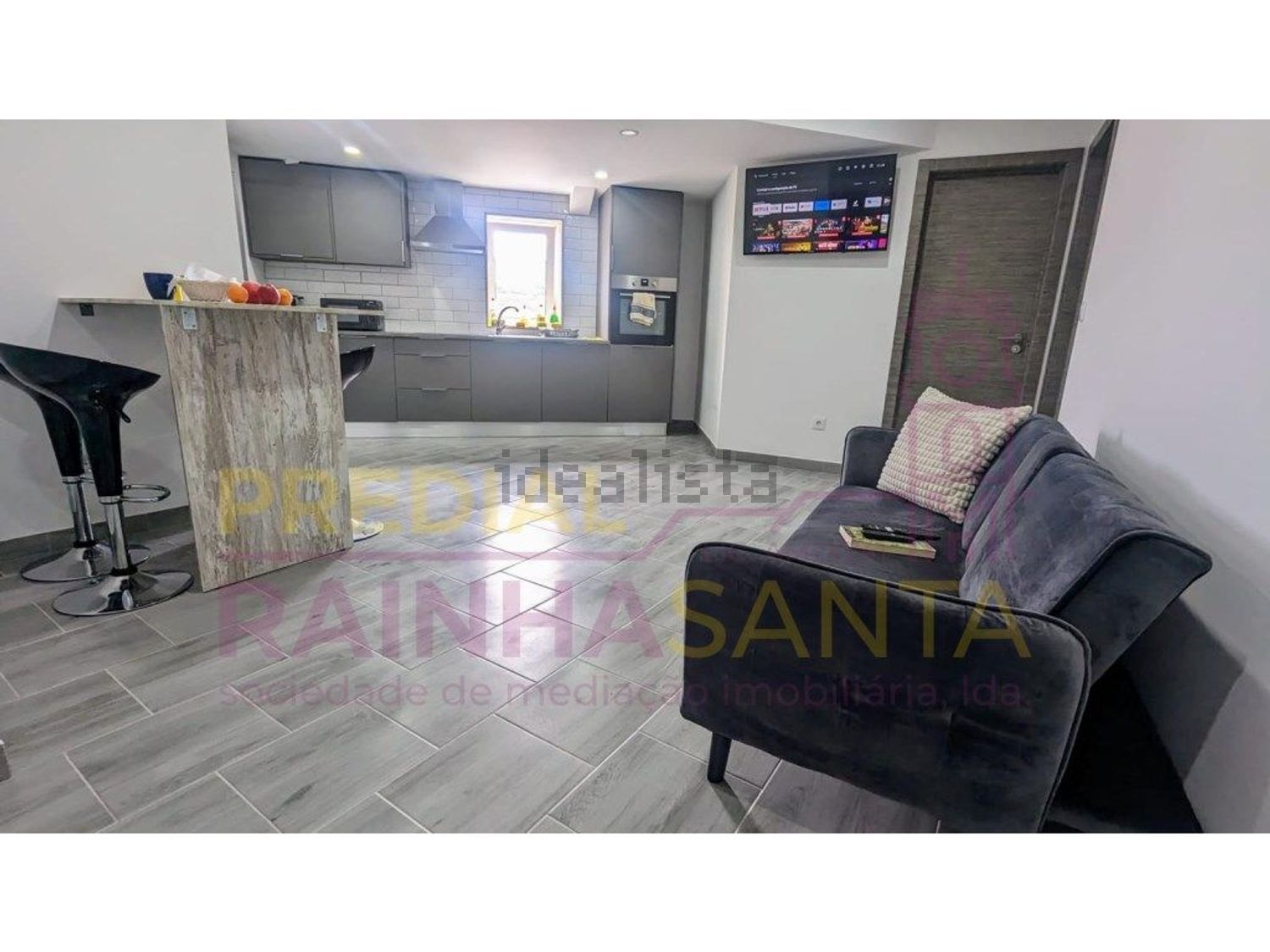 出租公寓 t4在Santa Clara e Castelo Viegas - 客厅
