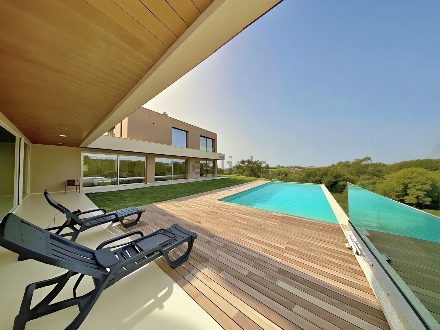 小楼房或独栋别墅出售在Ericeira Sul - 游泳池