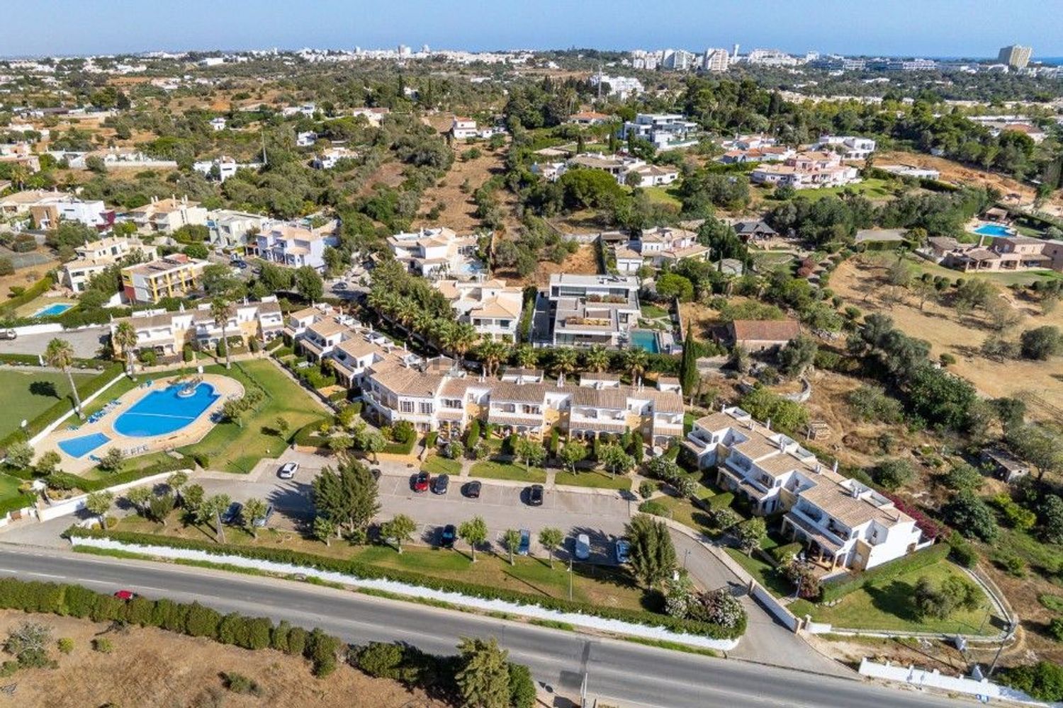 联排别墅出售在Estrada de Montes de Alvor s/n - 视线
