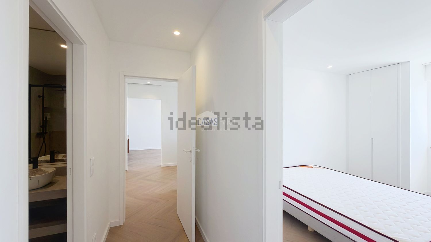 公寓 t2出售在Avenida Dr. Gordinho Moreira, 6 - 过道