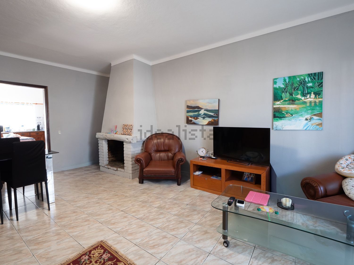 小楼房或独栋别墅出售在Alpalhão - 客厅