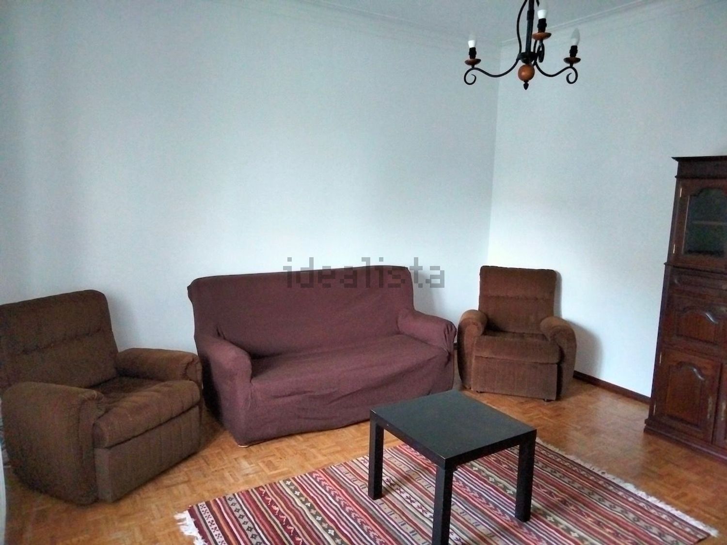 出租公寓 t3在Rua Fernão Lopes de Castanheda, 30 - 客厅