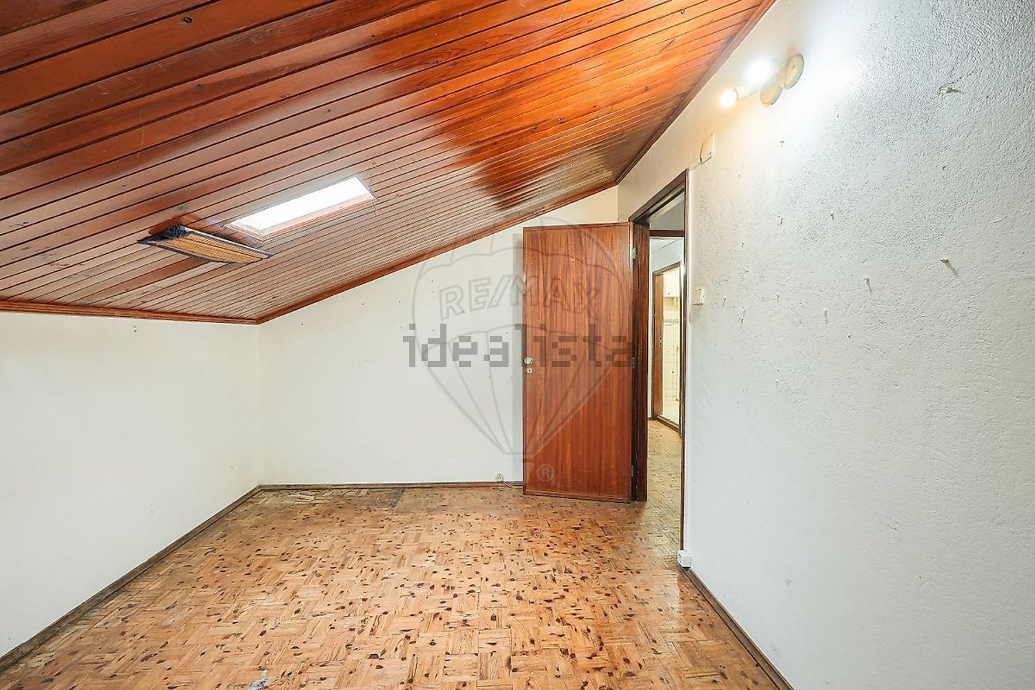 T0（单人公寓）出售在Avenida Doutor Francisco Vale Guimarães, 169 b - 居住