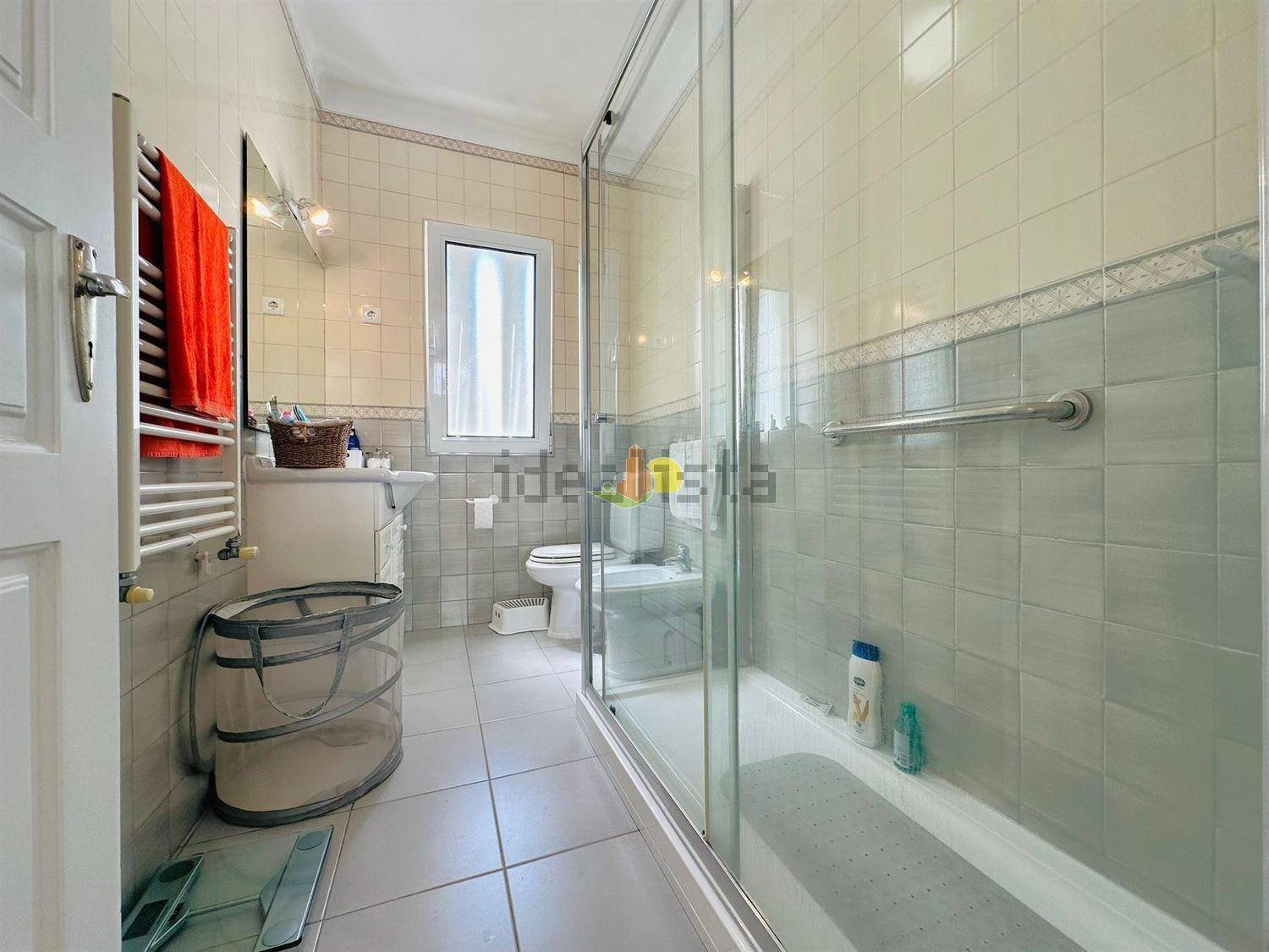 小楼房或独栋别墅出售在São Pedro - 卫生间