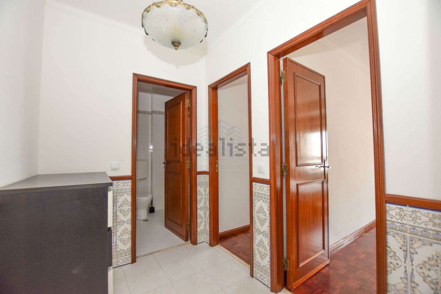出租公寓 t2在Avenida Municipio Ribeira Grande, 161 - 前厅