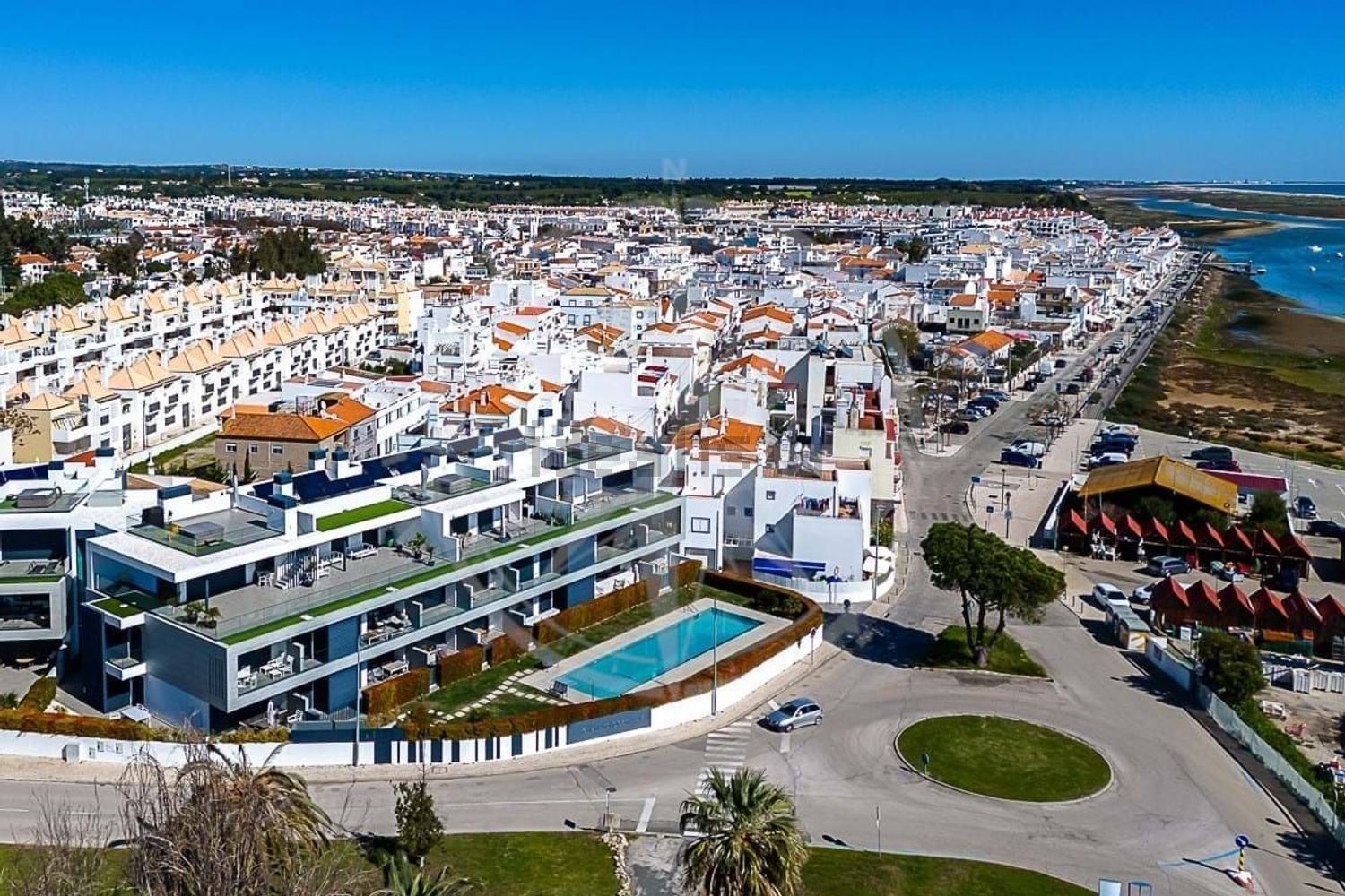 公寓 t2出售在Conceição e Cabanas de Tavira - 游泳池