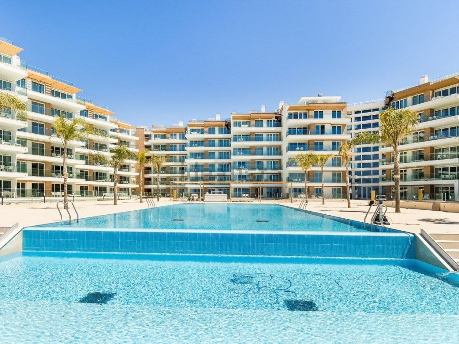 复式公寓出售在Marina de Vilamoura - 游泳池
