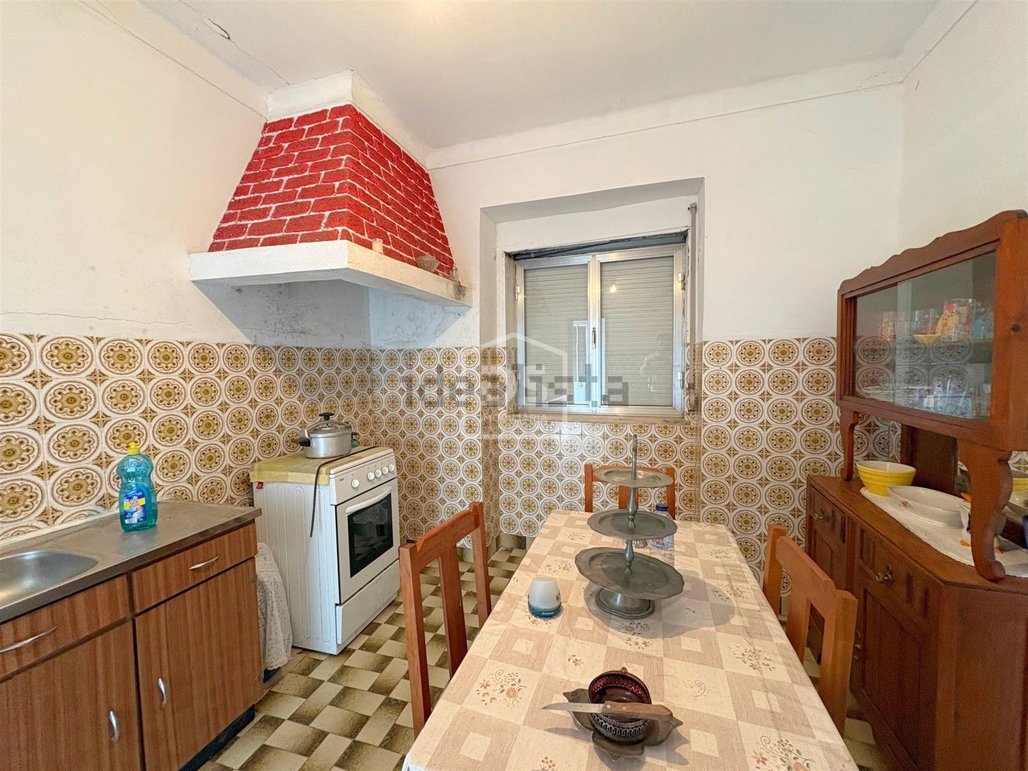 小楼房或独栋别墅出售在Benquerenças - 卫生间