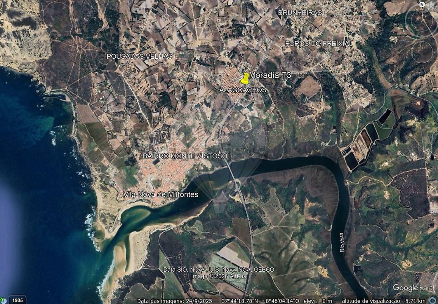 小楼房或独栋别墅出售在Vila Nova de Milfontes - 照片