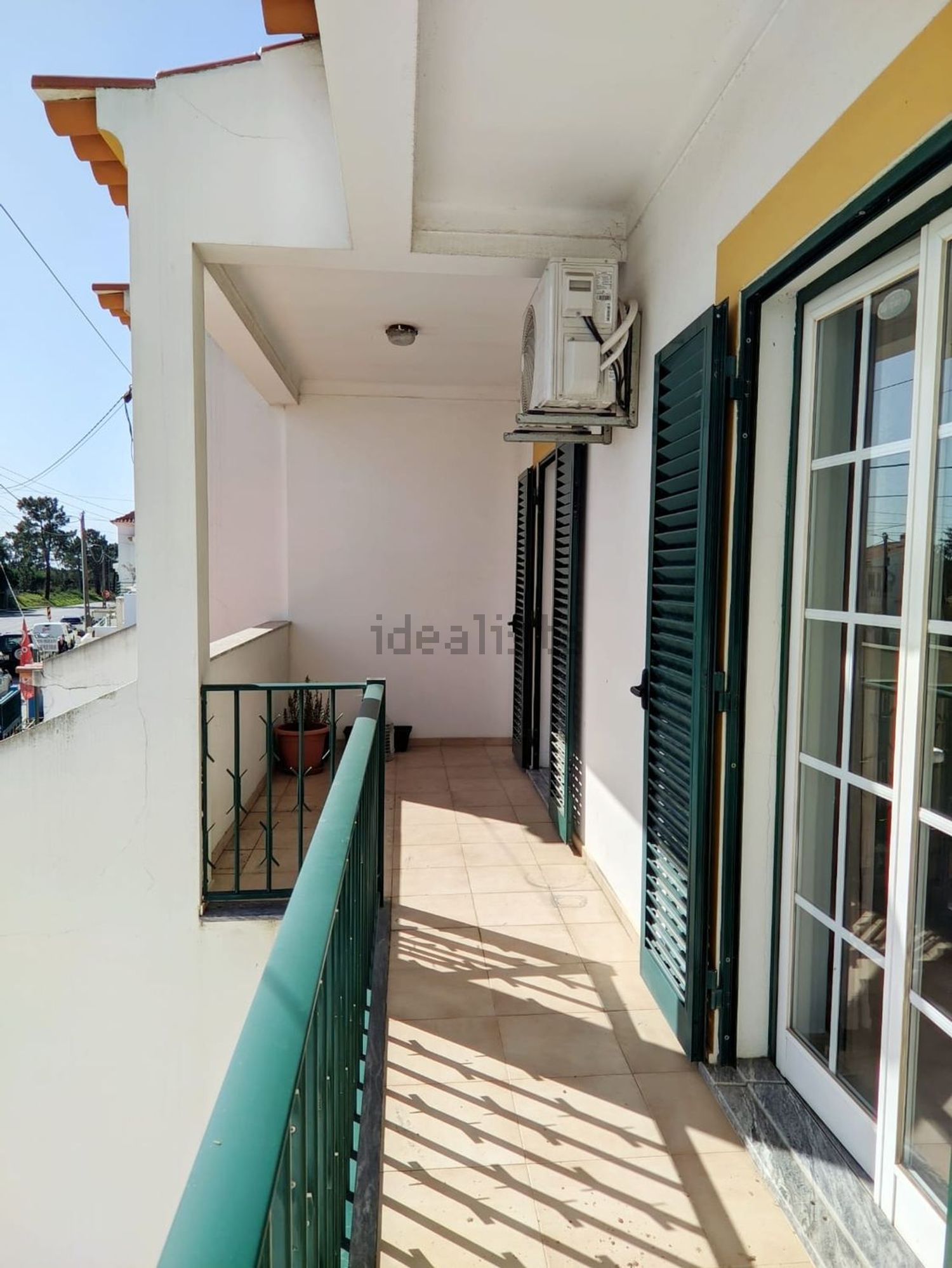 双拼别墅出售在Rua dos Pinheiros, 25 - 阳台