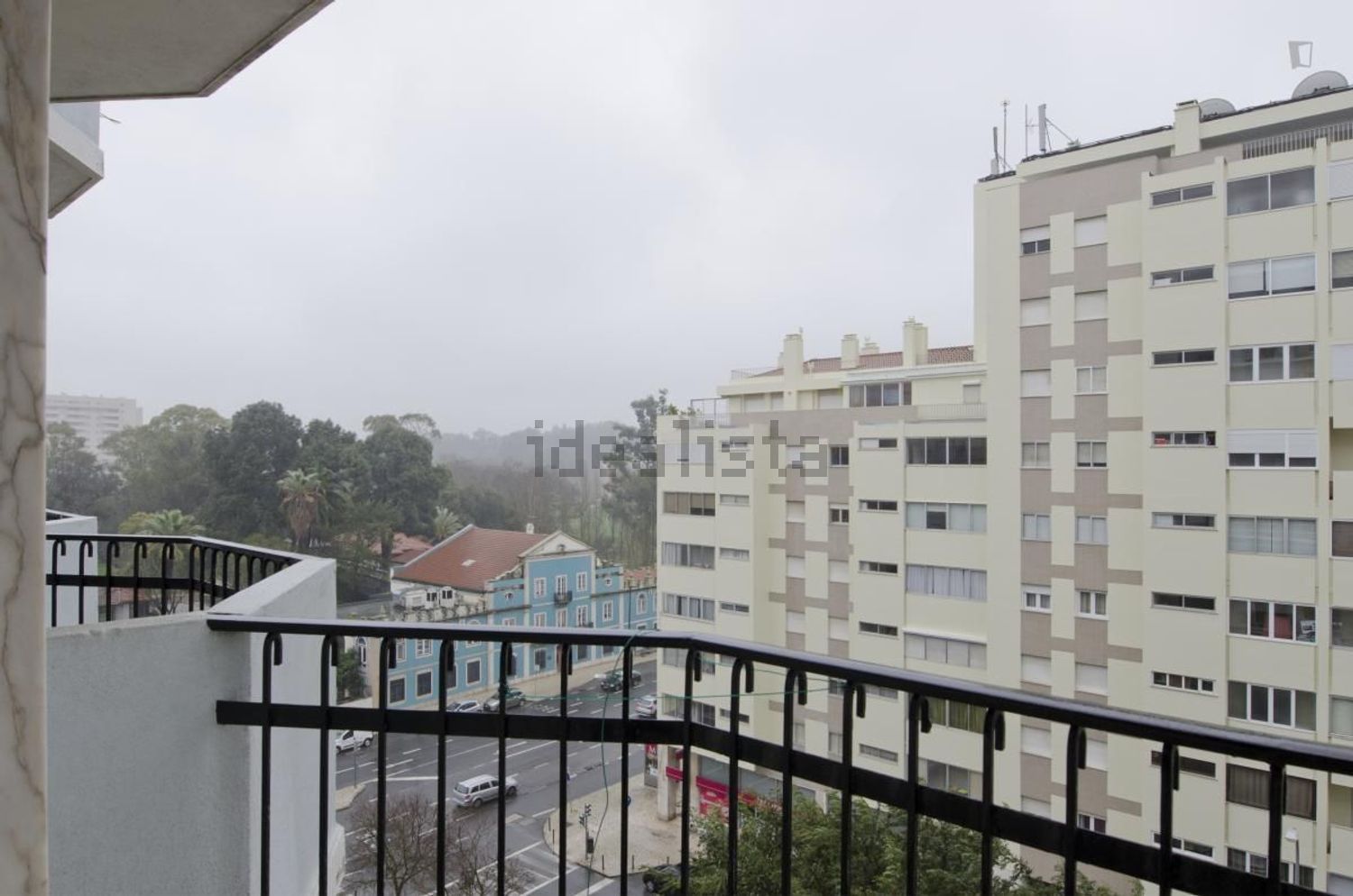 出租房间在Rua Luís de Freitas Branco - 阳台