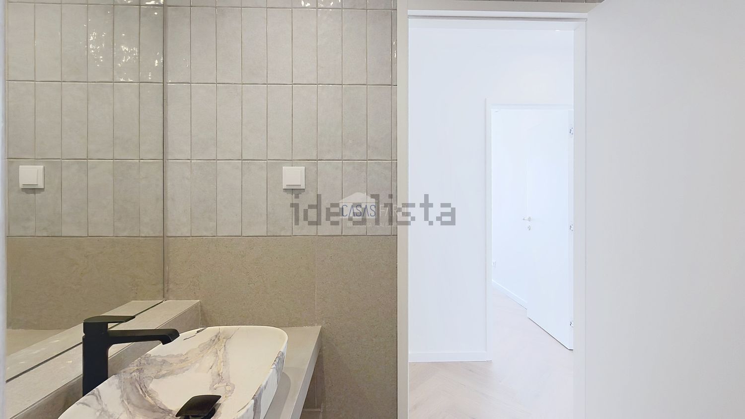 公寓 t2出售在Avenida Dr. Gordinho Moreira, 6 - 卫生间