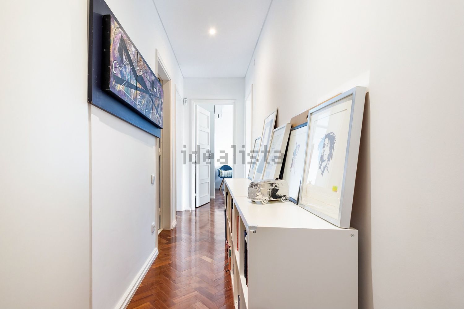 公寓 t4出售在Campo Pequeno - 过道