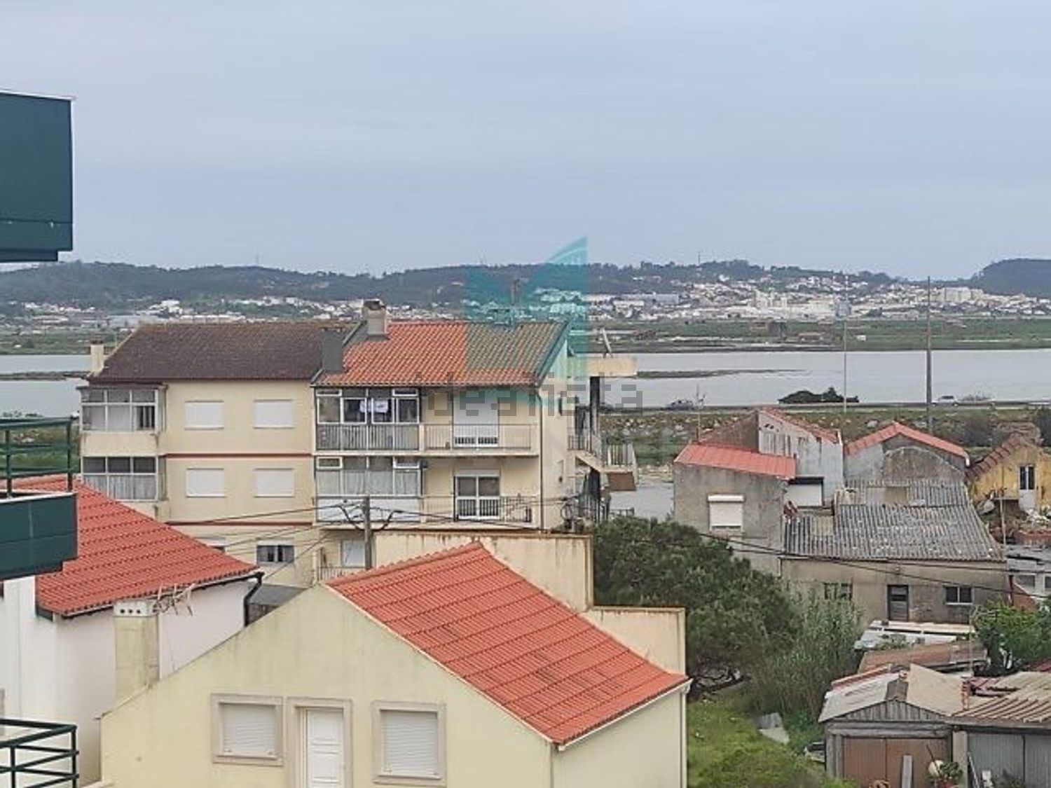 公寓 t3出售在Avenida 5 de Janeiro, 3 - 视线