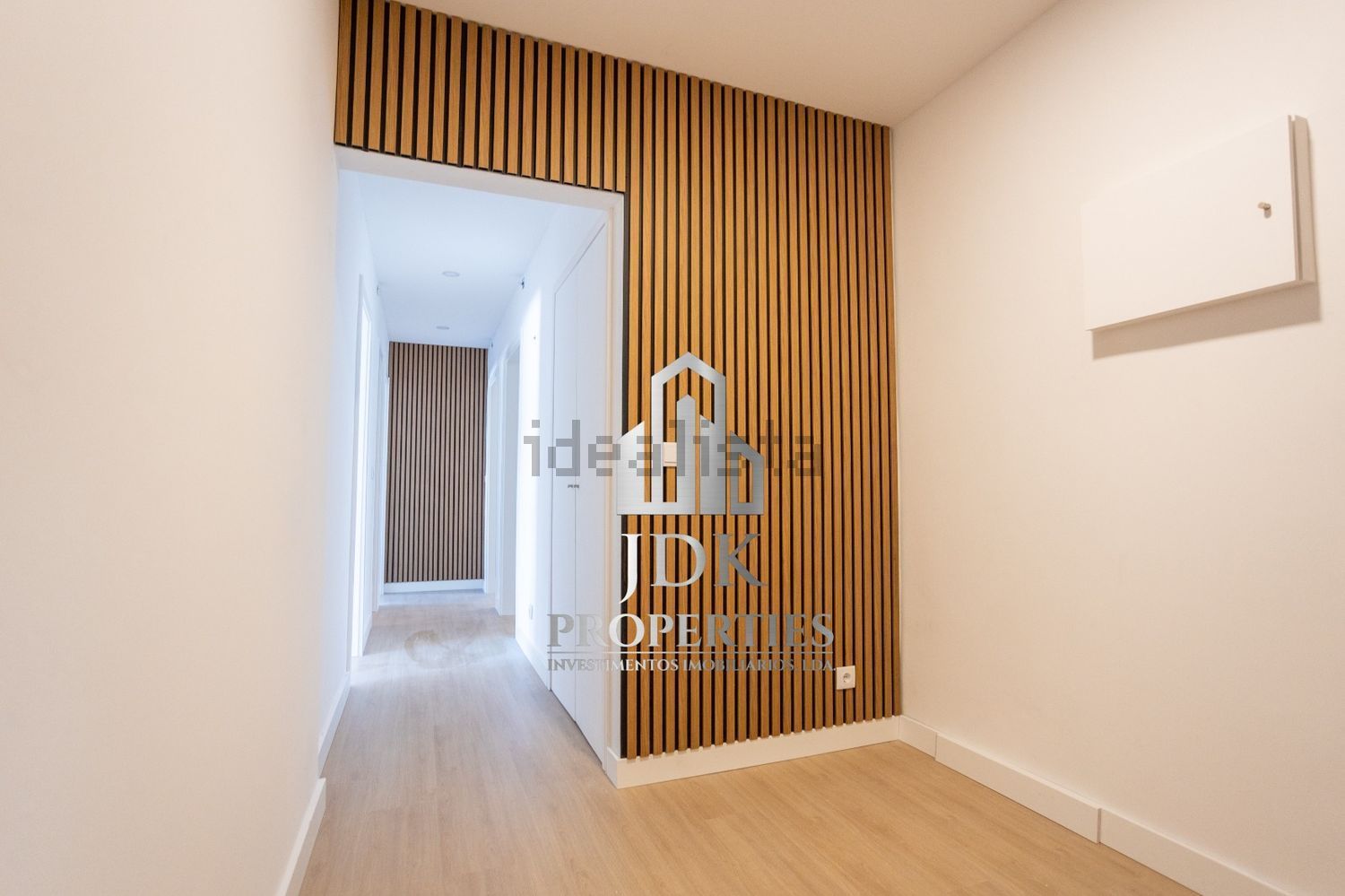 出租公寓 t2在Avenida Dom Afonso Henriques, 67 n - 前厅