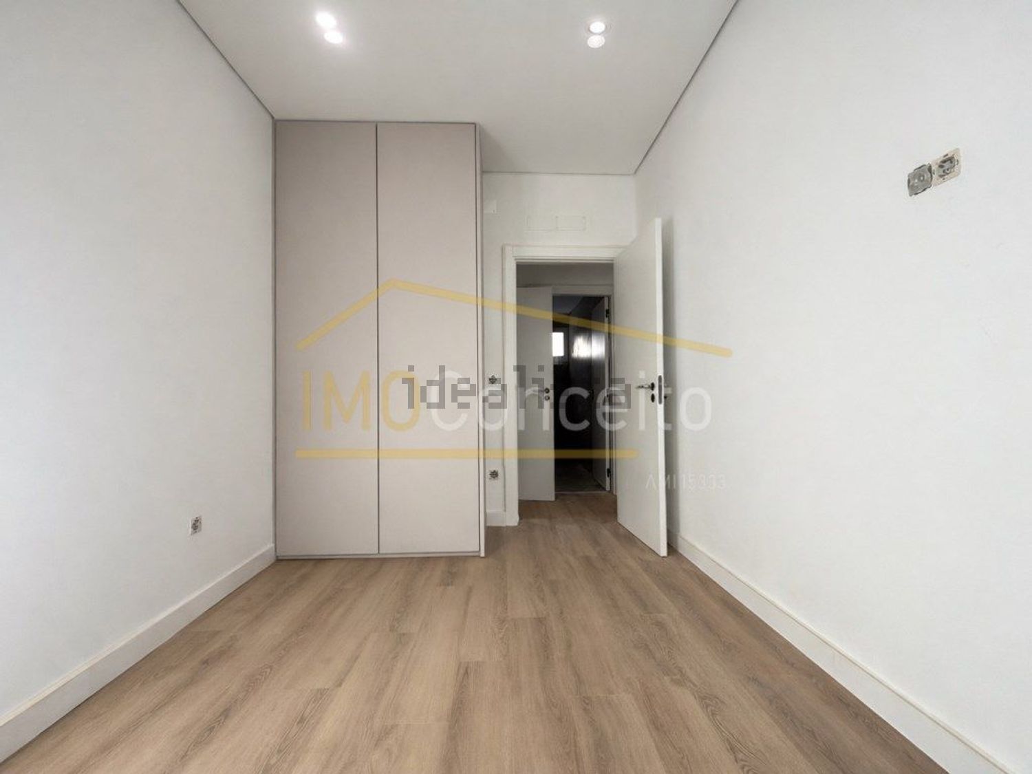 公寓 t3出售在Rua António Gomes de Oliveira, 2 - 照片