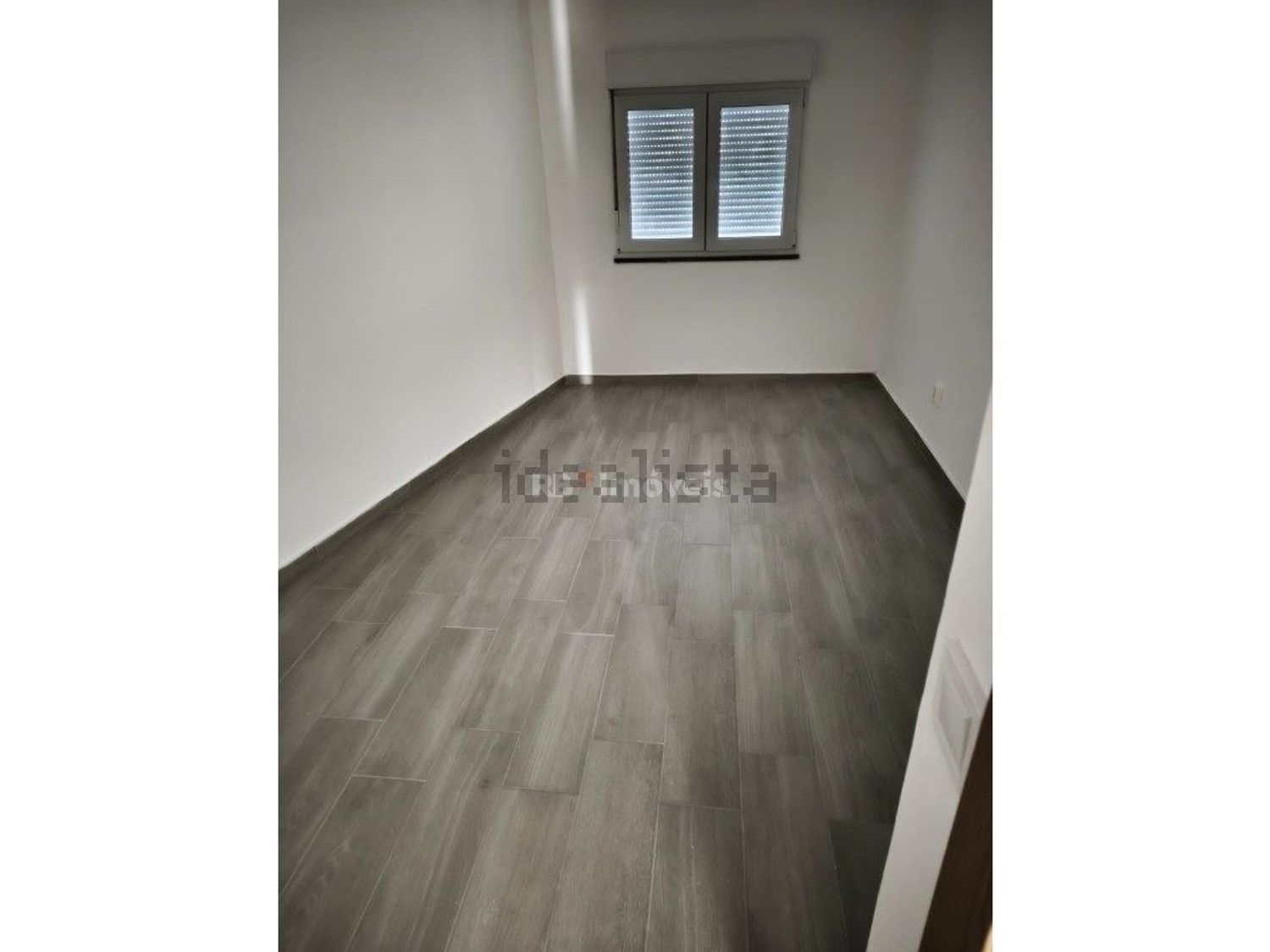 小楼房或独栋别墅出售在Rua da Tuna, 25 - 卧室