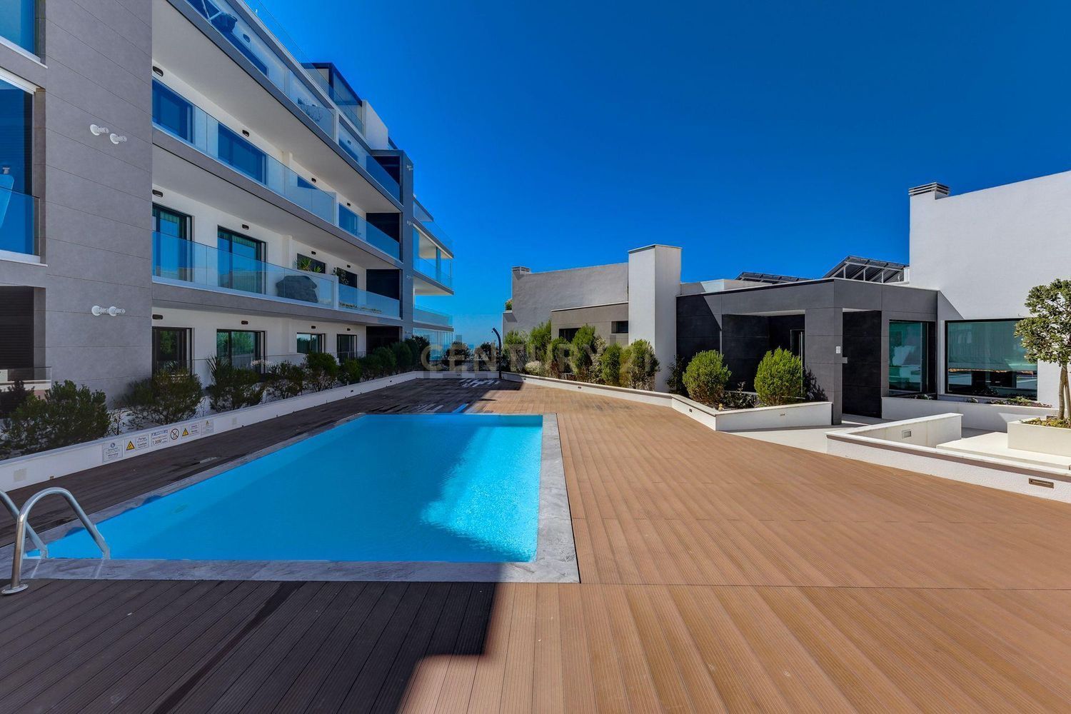 公寓 t3出售在Travessa Frei Fernão Rodrigues Monteiro, 1 - 游泳池