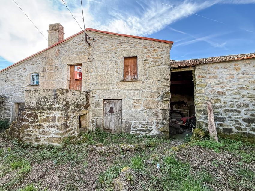 双拼别墅出售在Rochoso e Monte Margarida