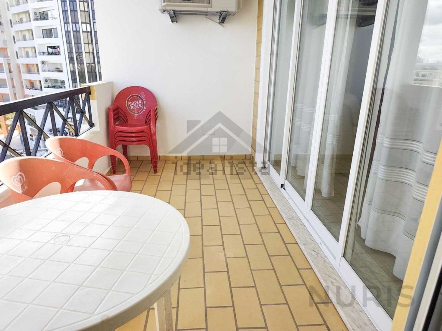 出租公寓 t2在Rua da Vila Rosa, 15 - 阳台