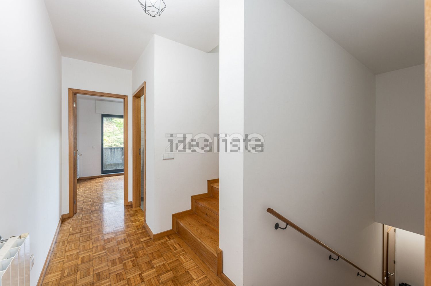 公寓 t4出售在Rua José Pinho Ferreira, 115 - 过道