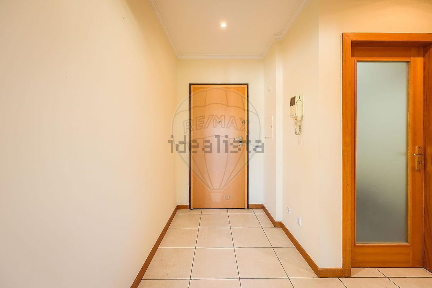 公寓 t2出售在Rua Pinhal do Conde - 过道