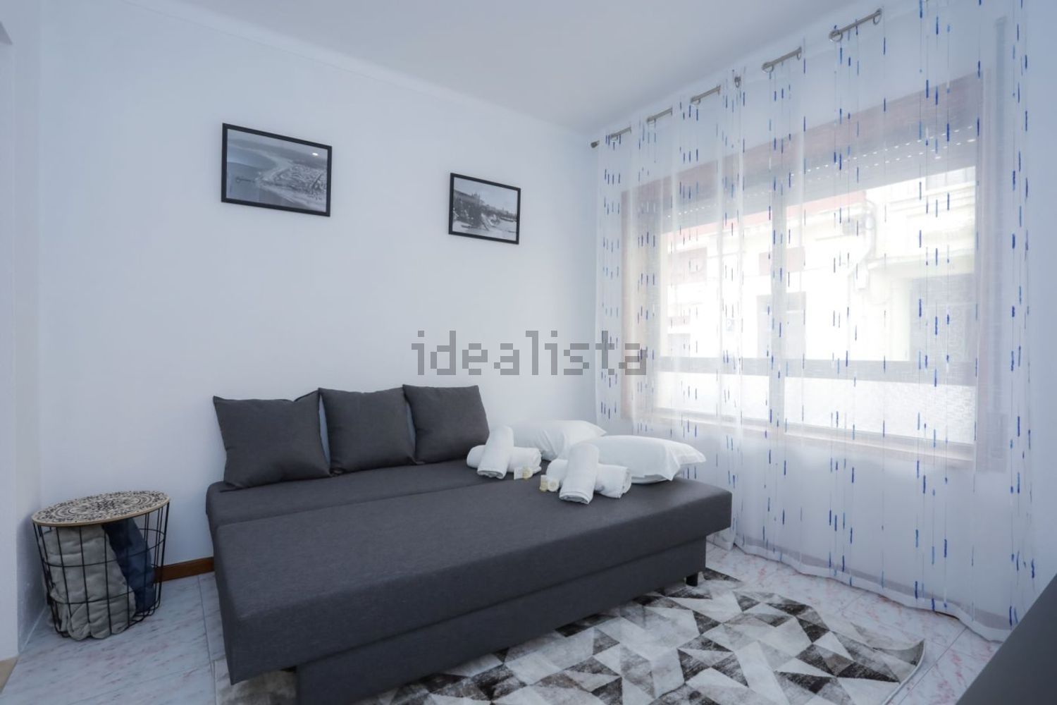出租公寓 t1在Rua Raimundo Esteves, 19 - 客厅