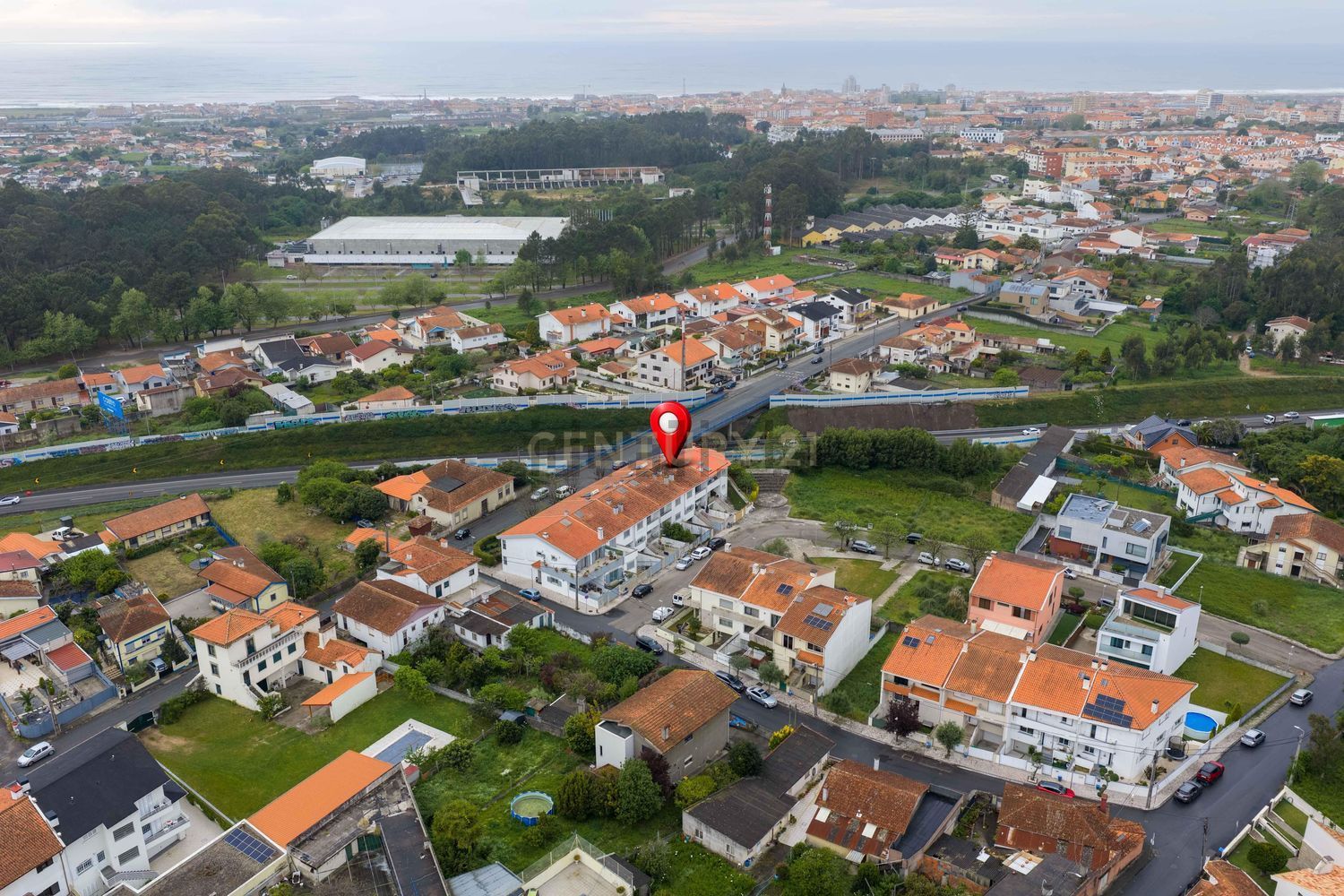 小楼房或独栋别墅出售Urbanizacao Domingos Capela, 108 - 照片