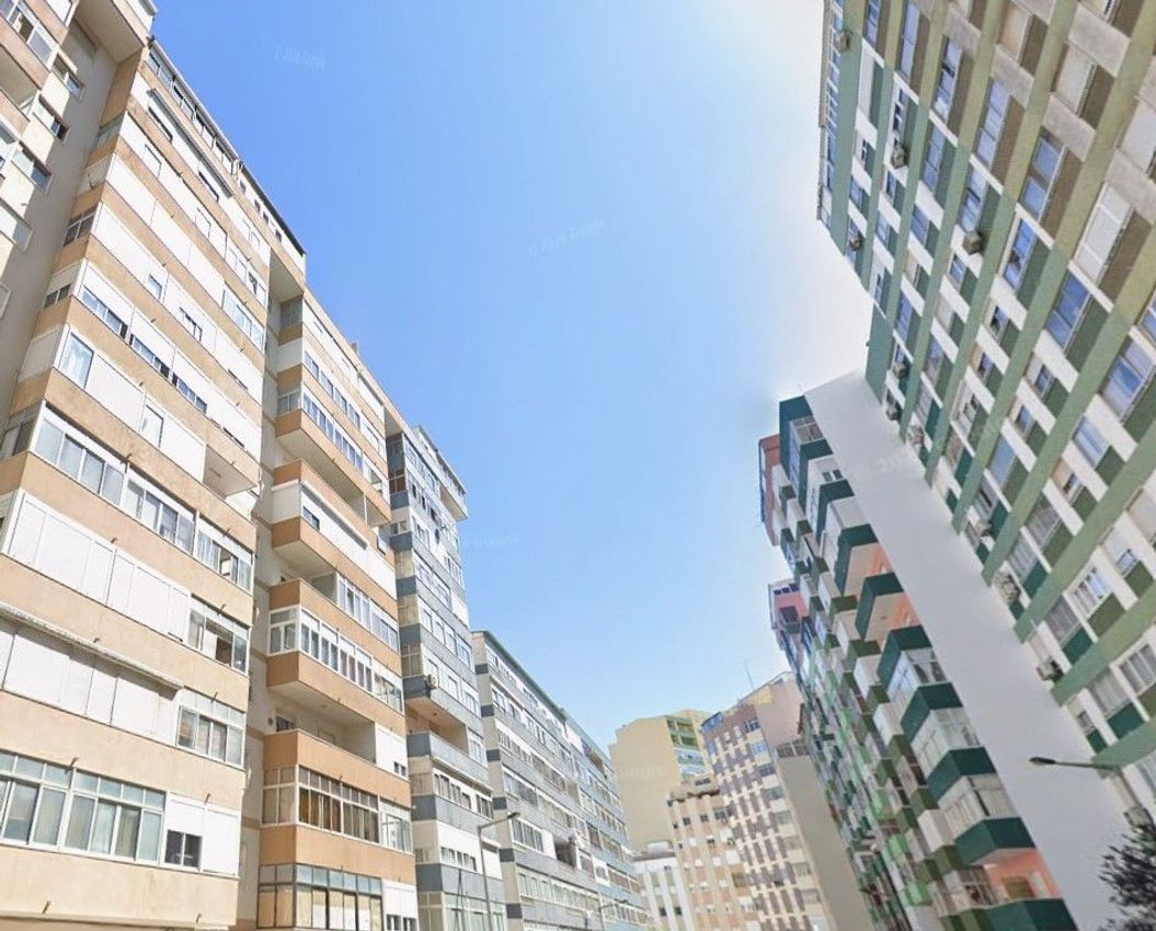 公寓 t2出售在Avenida dos Bombeiros voluntários