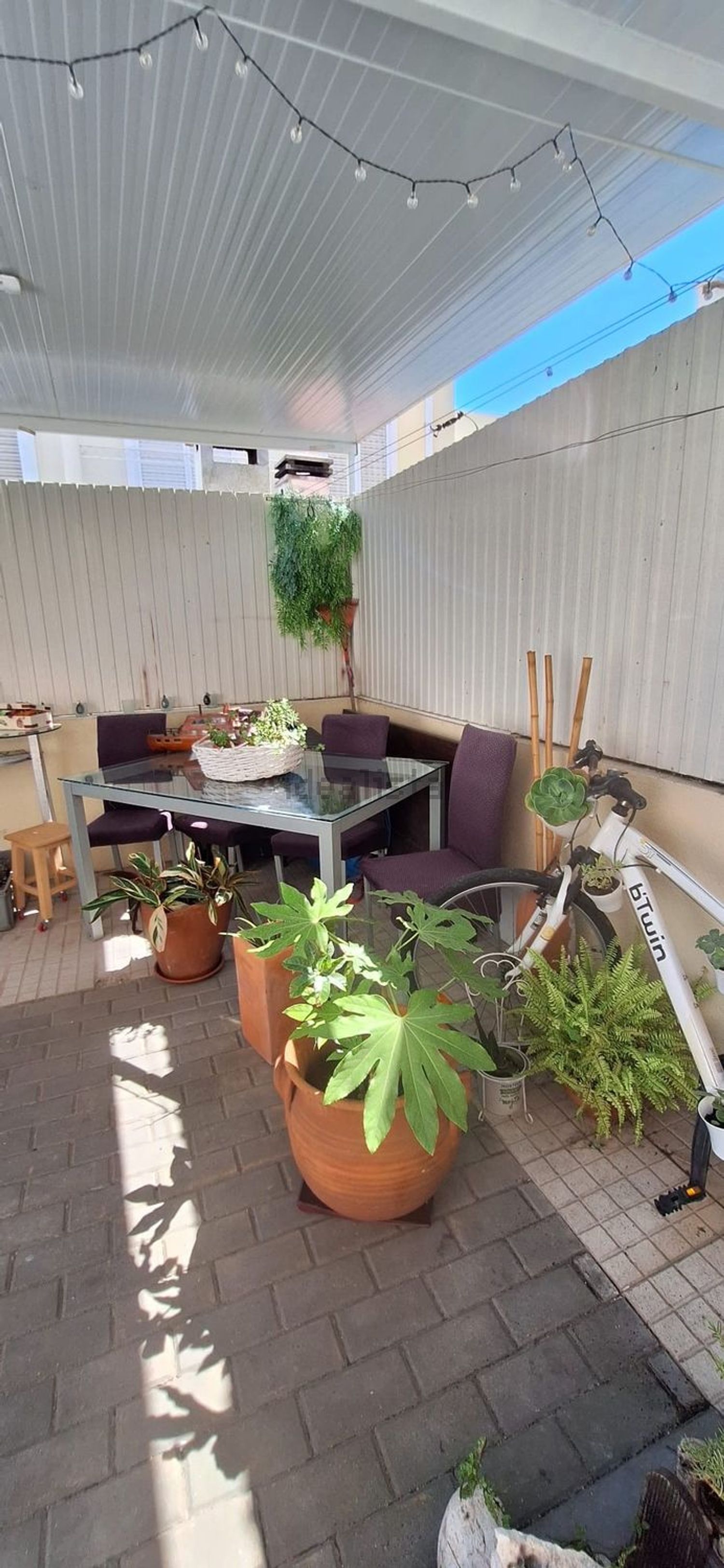 小楼房或独栋别墅出售在Rua da República - 花园