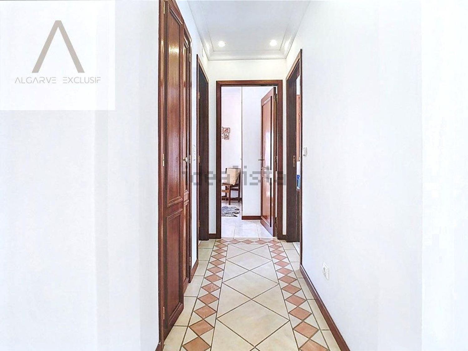 公寓 t2出售在Rua 25 de Abril - 过道