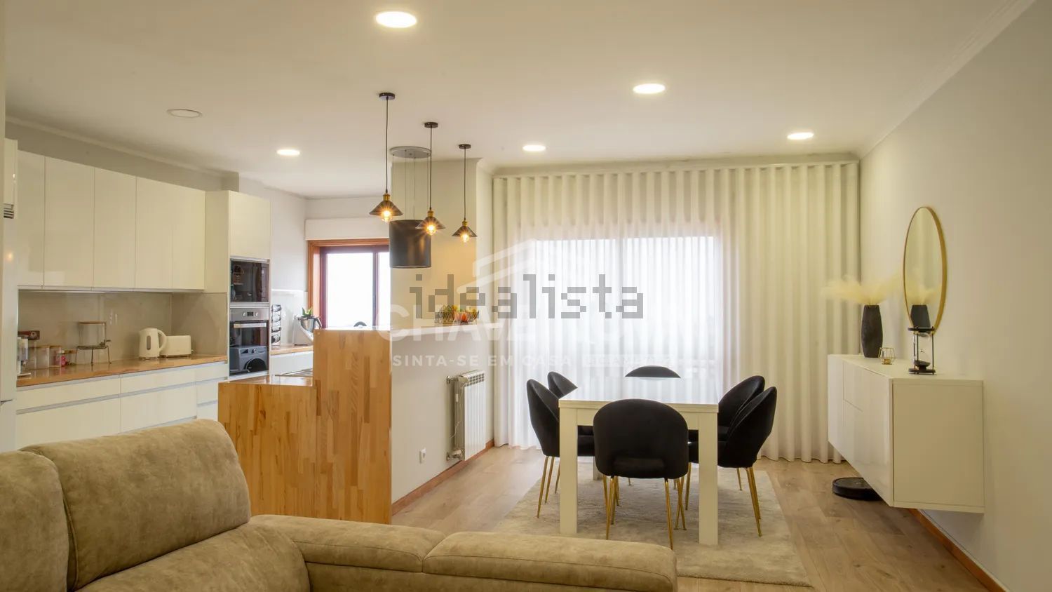 公寓 t3出售在Rua Calvário - 客厅