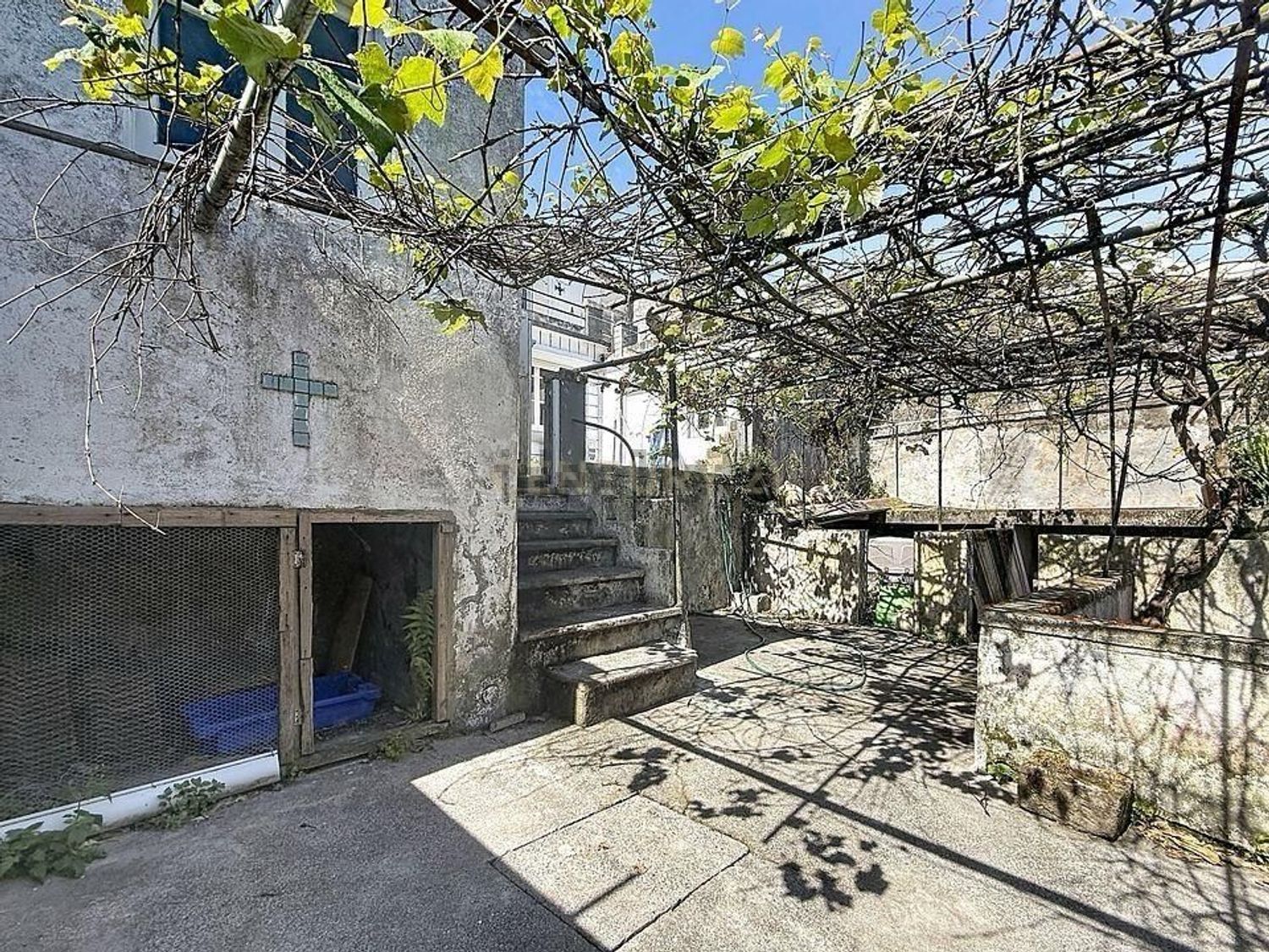 小楼房或独栋别墅出售在Bairro da Caridade, 19 - 外立面