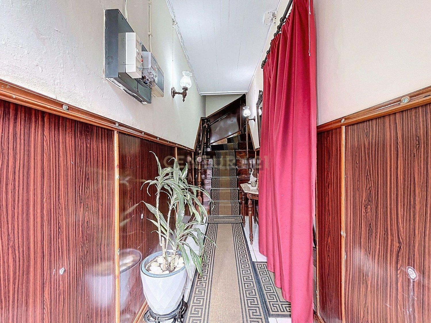 联排别墅出售在Rua das Maricas, 50 - 过道