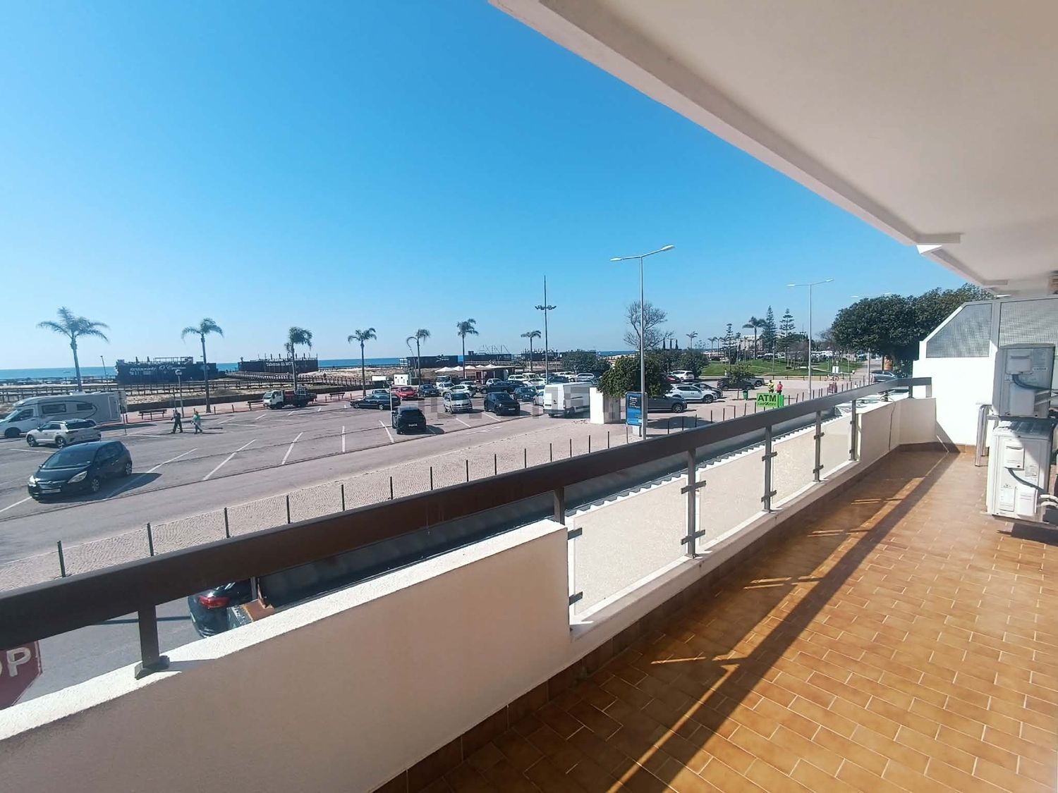 出租公寓 t1在Avenida Infante Dom Enrique - 阳台