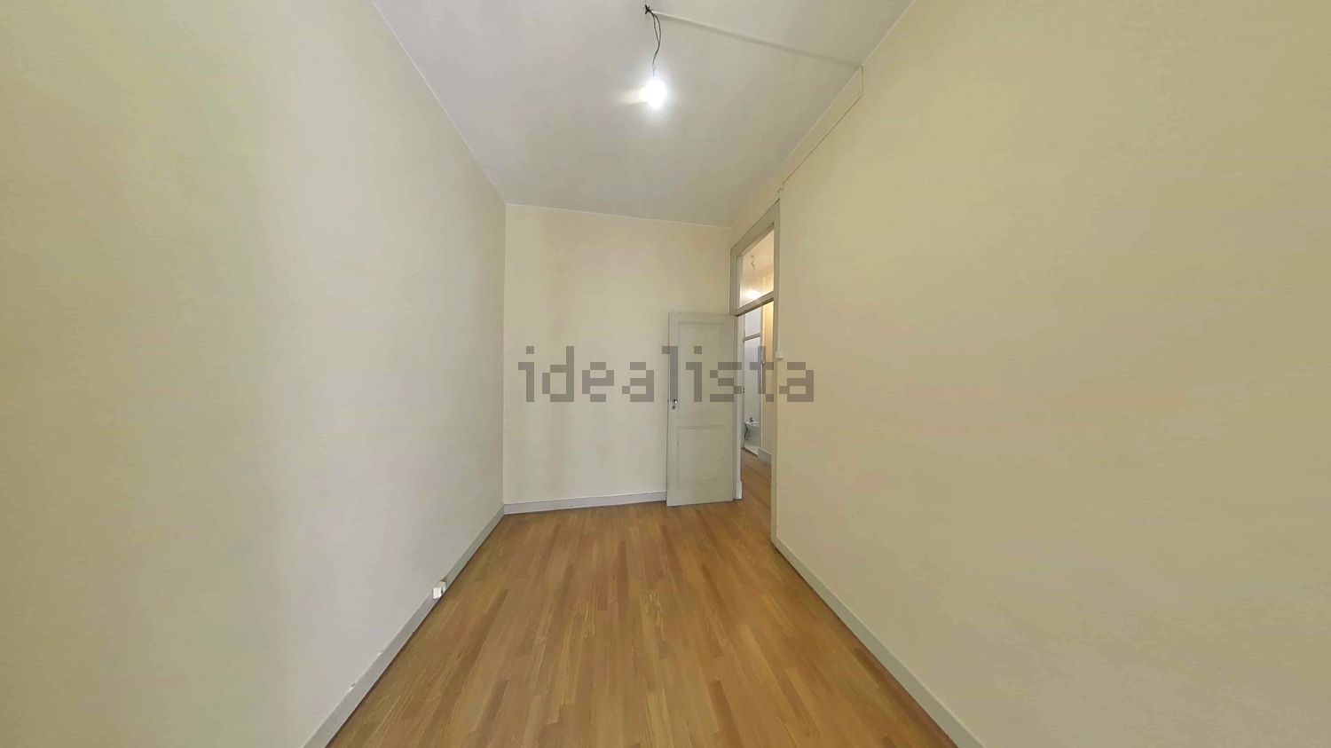 公寓 t3出售在Avenida Almirante Reis, 134 - 居住