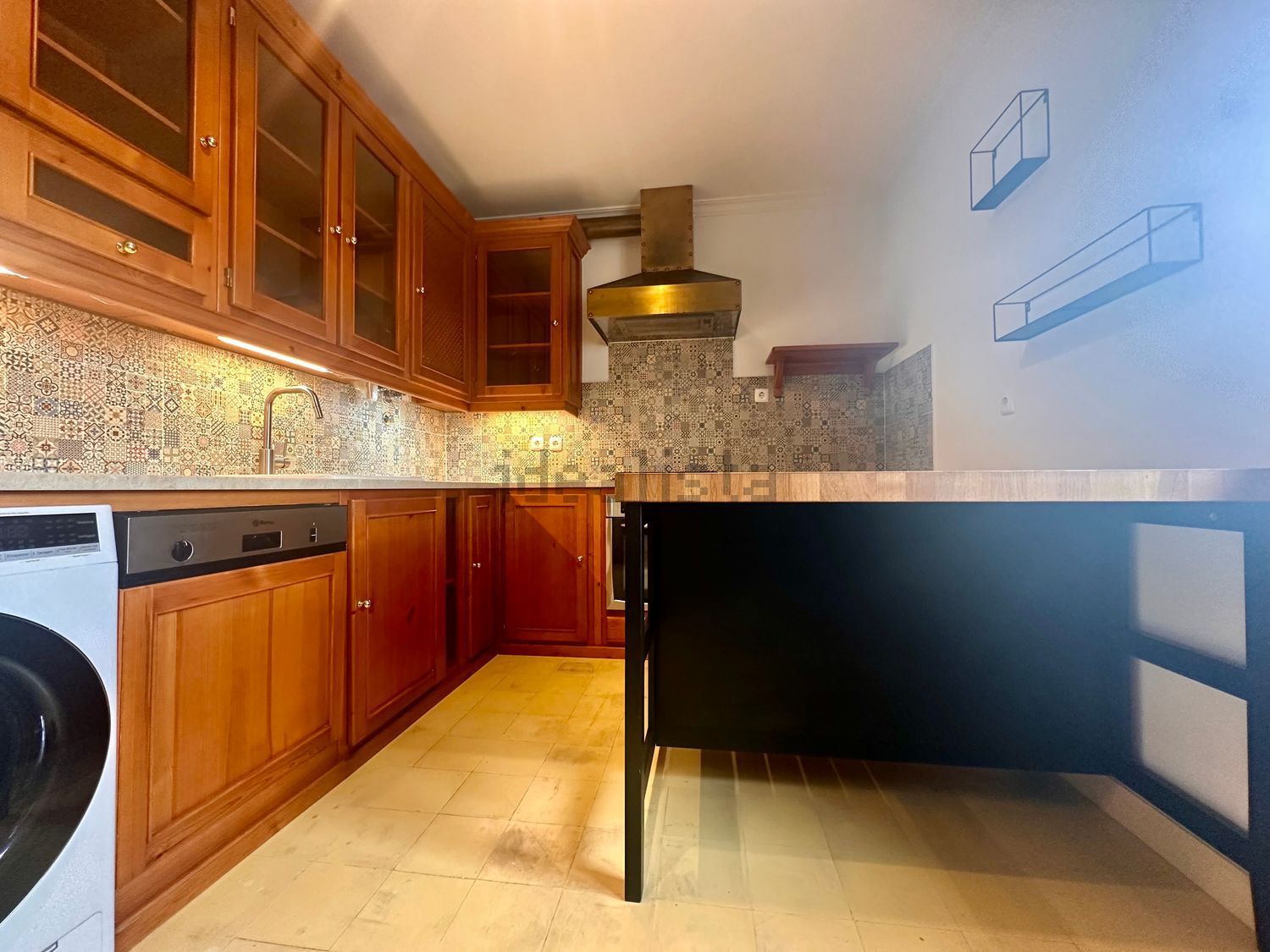 出租复式公寓在Rua São Gonçalo de Lagos, 1 - 厨房