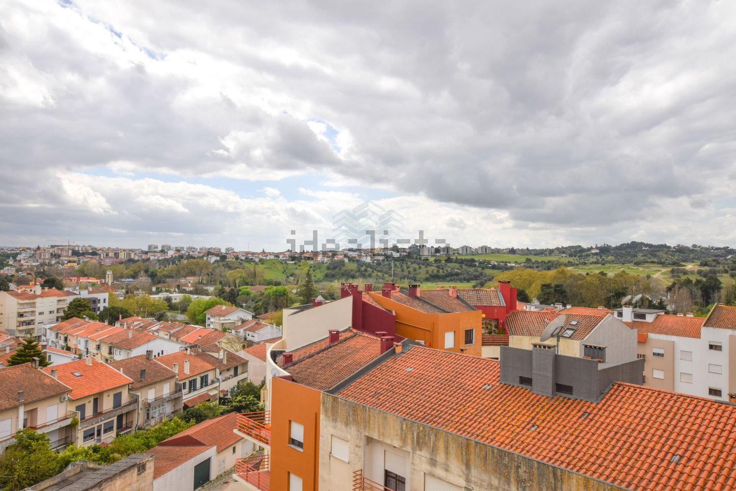 出租公寓 t2在Avenida Municipio Ribeira Grande, 161 - 视线