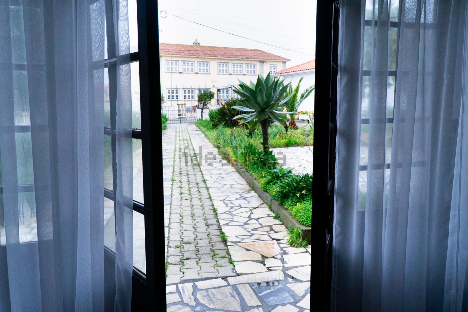出租房间在Rua Nossa Senhora da Guia, 17 - 阳台