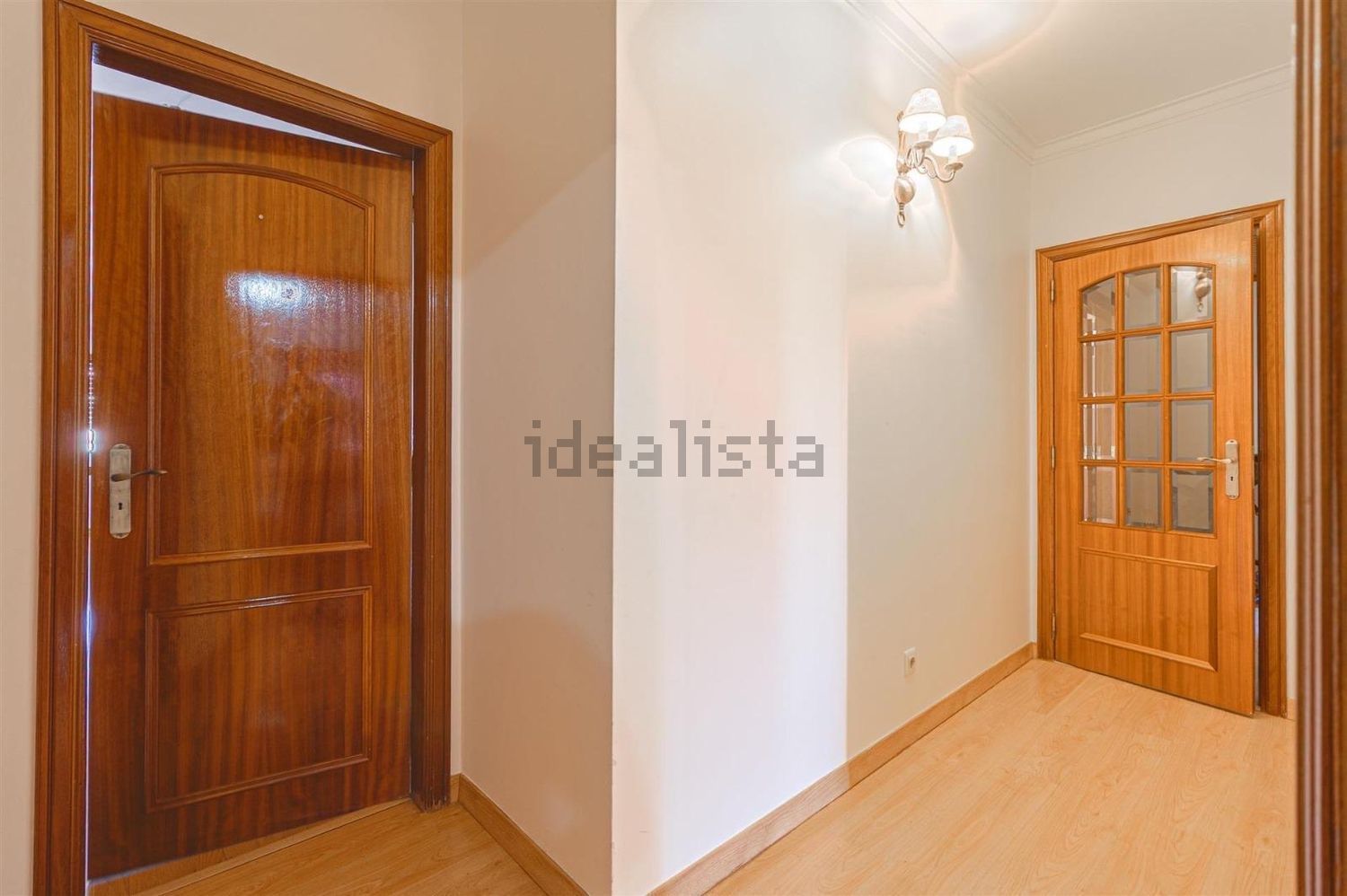 出租房间在Avenida Mestre Manuel dos Santos Cabanas, 7 - 前厅