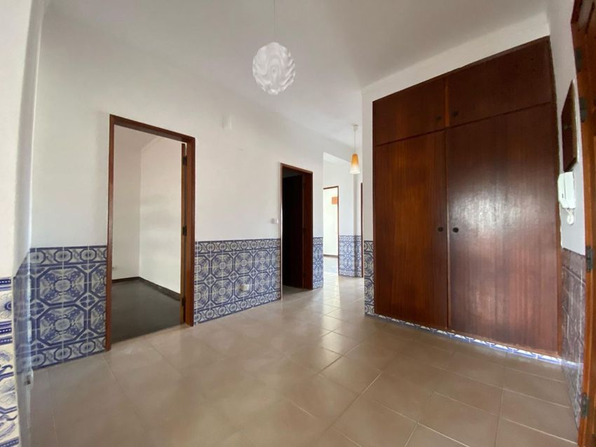 出租公寓 t3在Rua do Progresso, 6