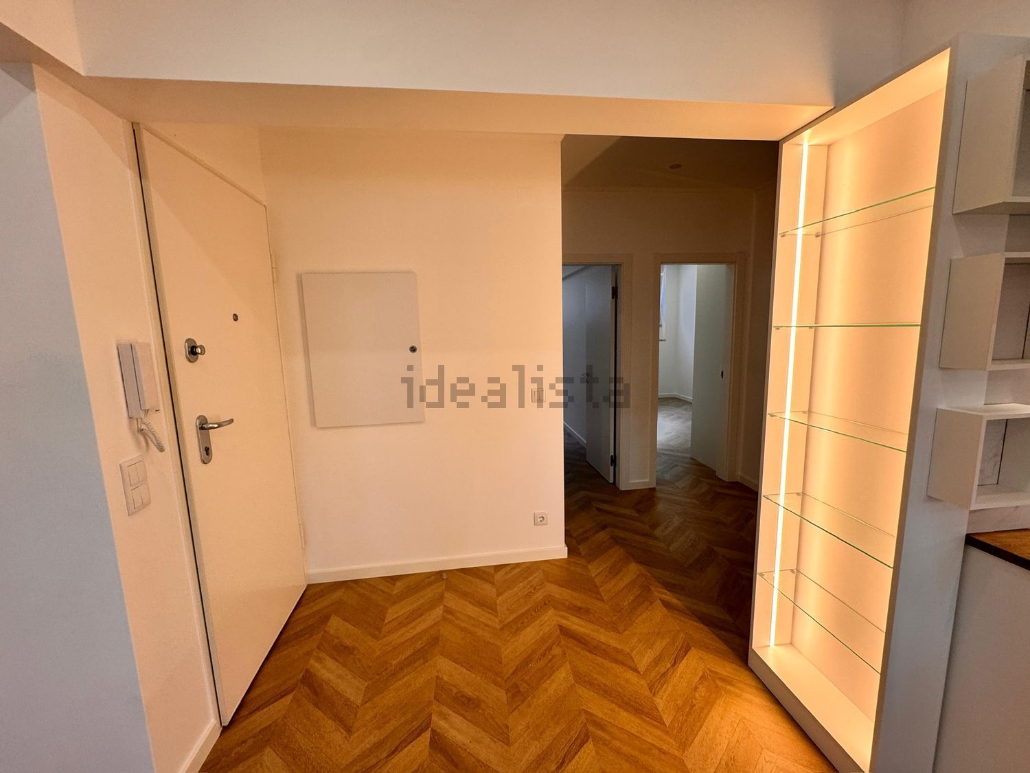 出租公寓 t2在Rua Infante Dom Pedro, 9 - 过道