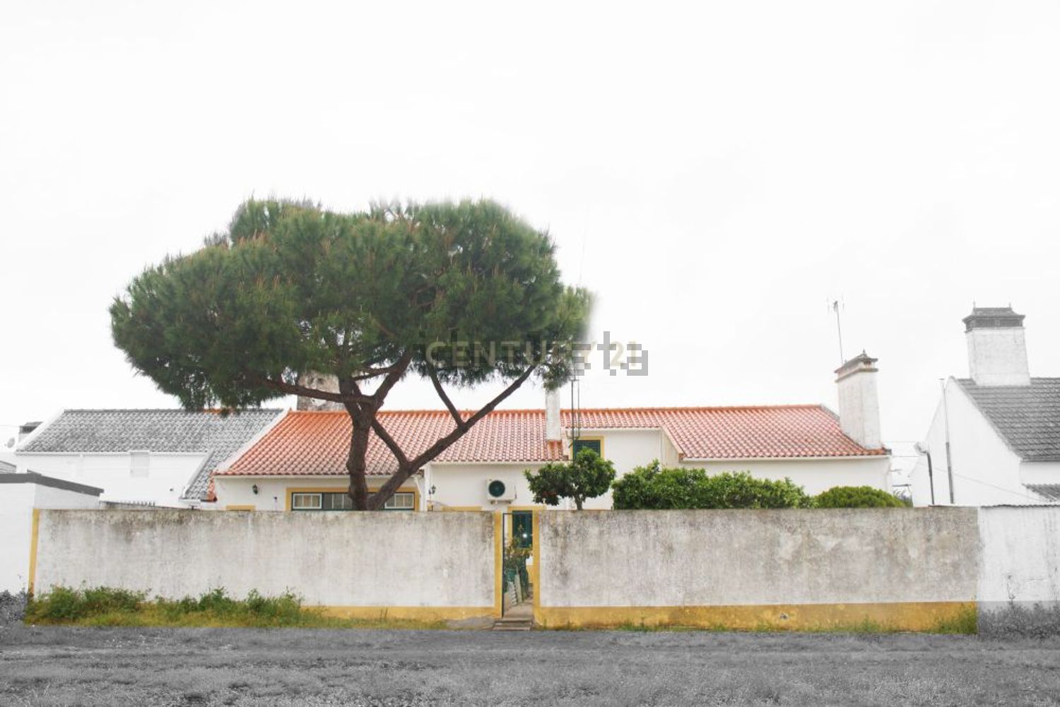 小楼房或独栋别墅出售在Rua Catarina Eufémia, 72 - 外立面
