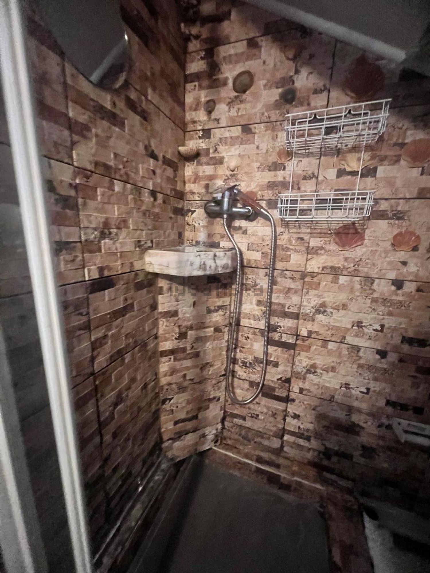 出租小楼房或独栋别墅在Rua de Sant'Ana, 26 - 卫生间