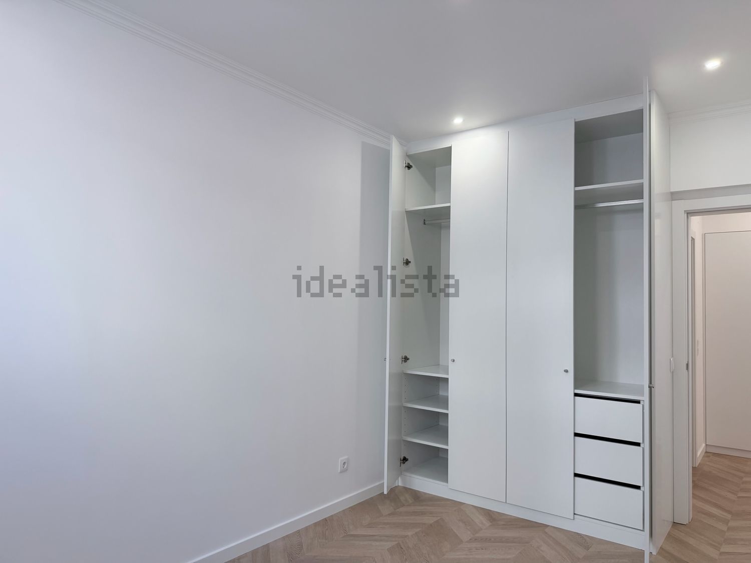 出租公寓 t2在Rua Infante Dom Pedro, 9 - 试衣间