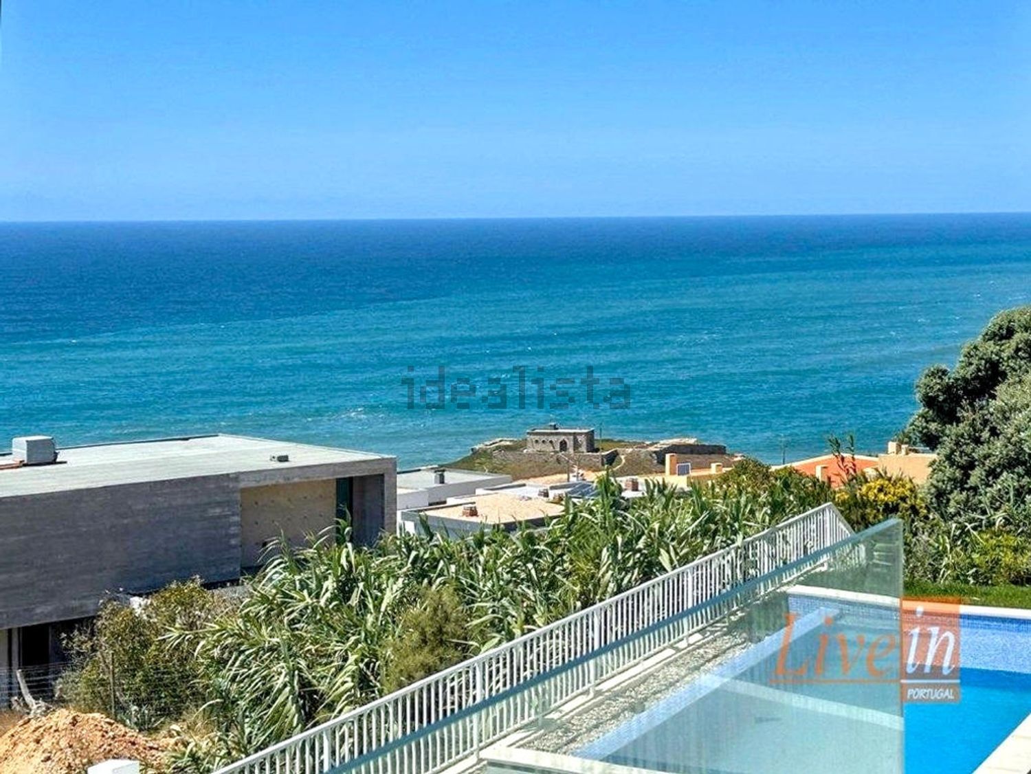 小楼房或独栋别墅出售在Ericeira Norte - 视线