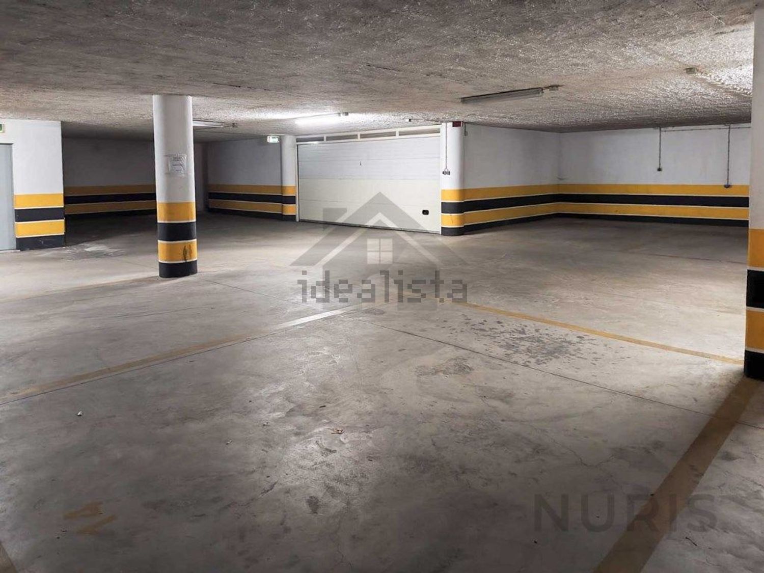 出租公寓 t2在Rua da Vila Rosa, 15 - 停车位
